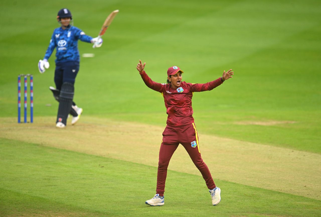 Sophia Dunkley fell lbw to Karishma Ramharack, England vs West Indies, 3rd Women's ODI, Taunton, June 7, 2025
