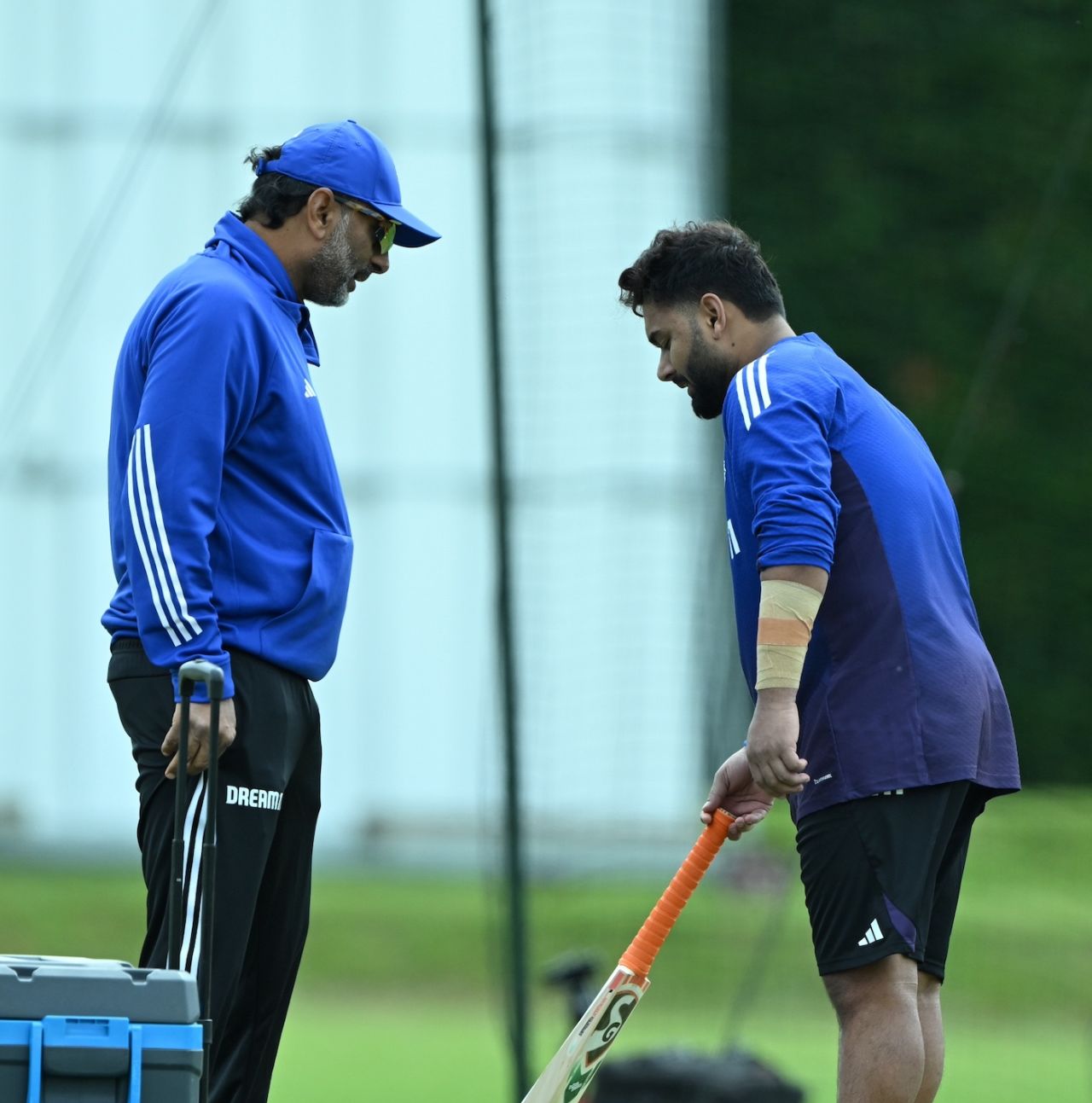Rishabh Pant gets a bit of attention after getting hit while training, Beckenham, June 8, 2025