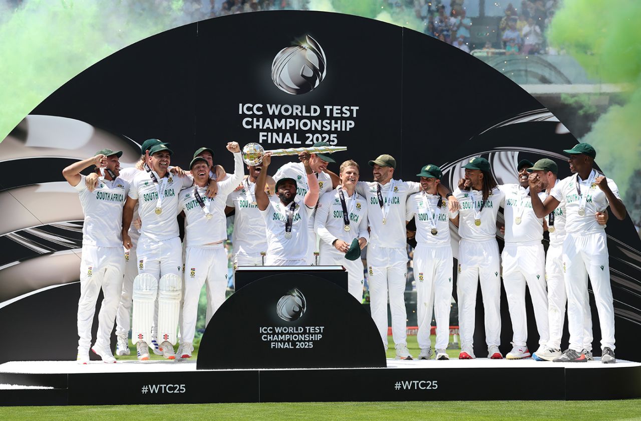 Temba Bavuma of South Africa lifts the ICC World Test Championship Mace in celebration with his team, Australia vs South Africa, World Test Championship final, fourth day, Lord's, June 14, 2025