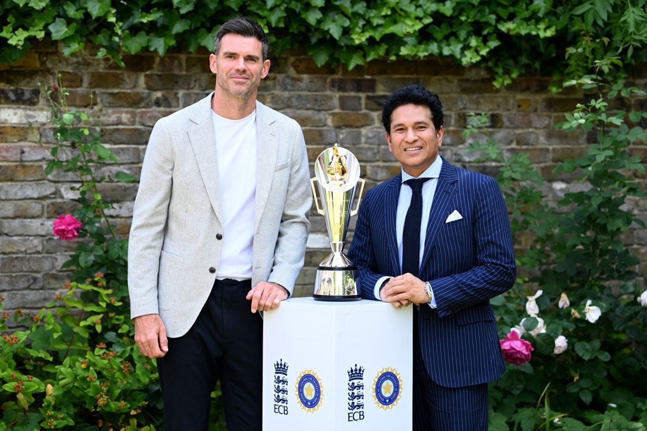 James Anderson and Sachin Tendulkar pose with the trophy that bears their names, London, June 14, 2025