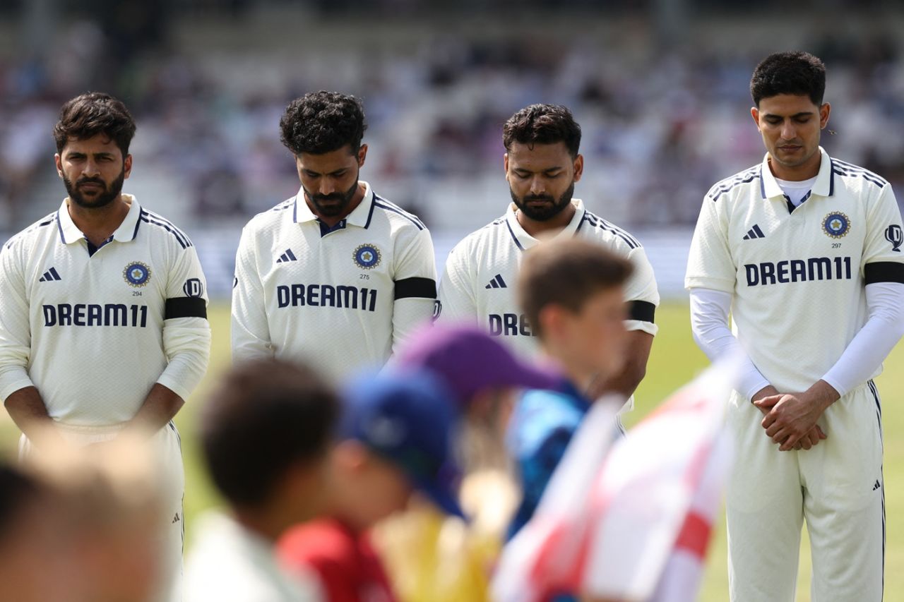 The India players observe a minute's silence for the victims of the plane crash in Ahmedabad, England vs India, 1st Test, Leeds, 1st day, June 20, 2025