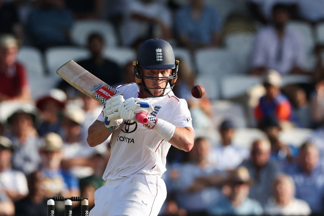 Ollie Pope shapes to deal with a short ball, England vs India, 1st Test, Leeds, Day 2, June 21, 2025
