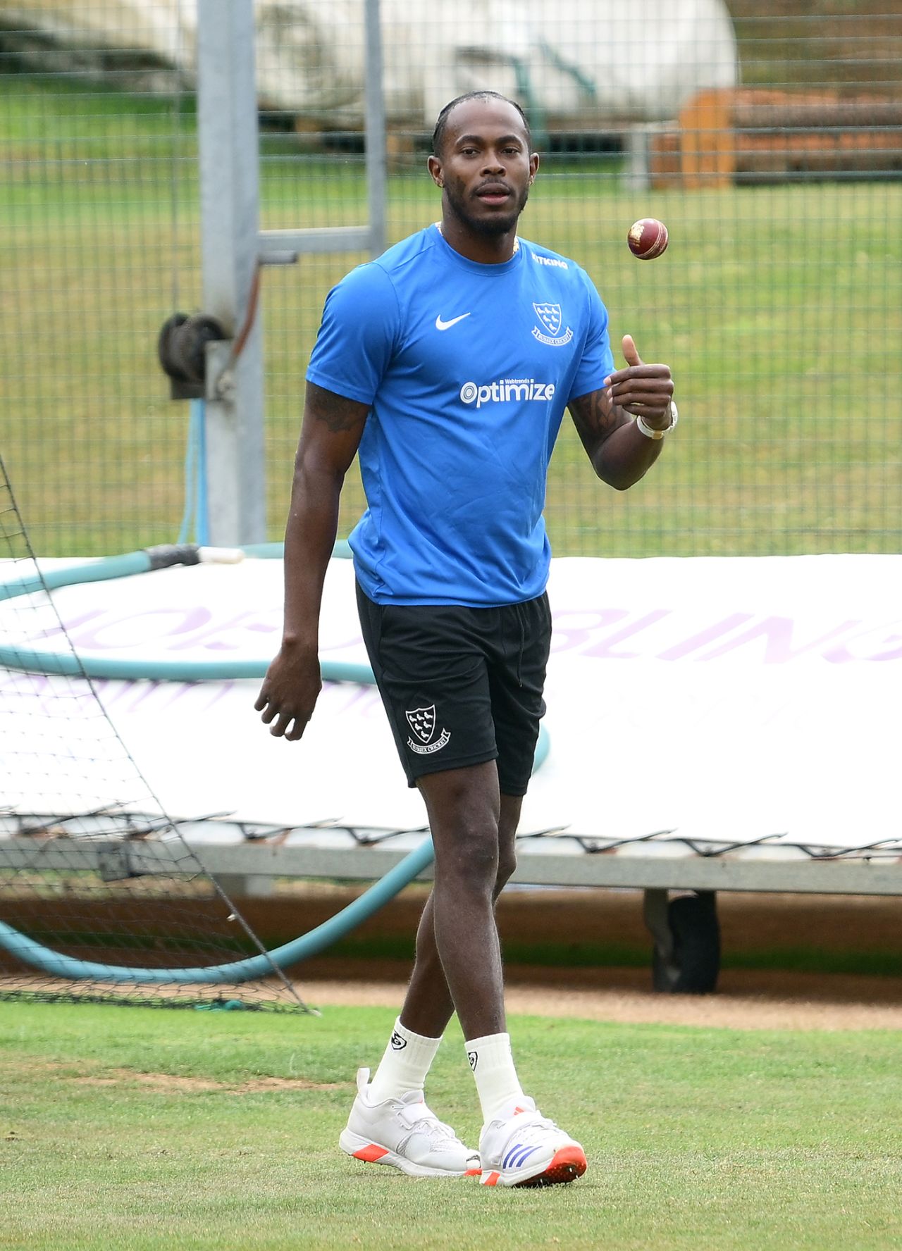 Jofra Archer bowls in the nets before play, Durham vs Sussex, County Championship, Chester-le-Street, June 22, 2025