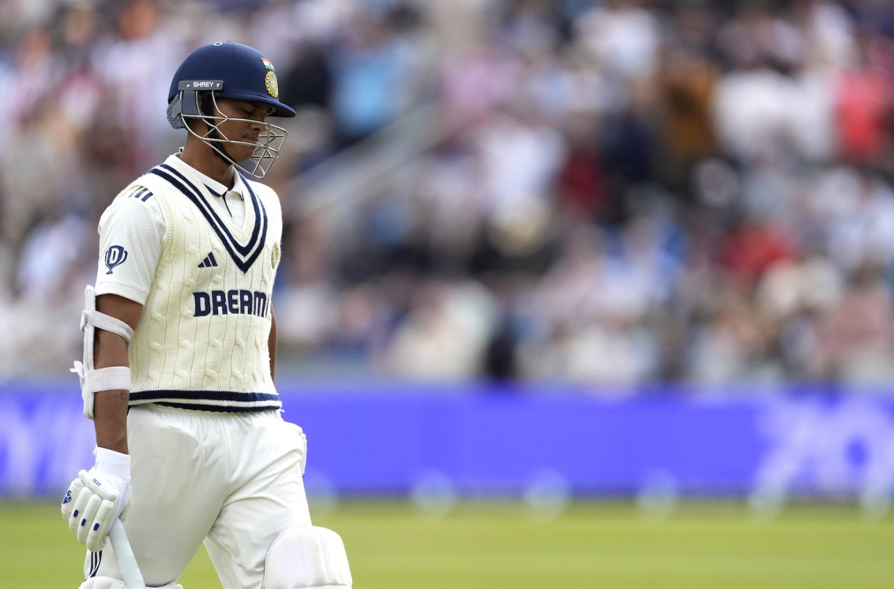 Yashasvi Jaiswal fell cheaply as Brydon Carse got one to seam away, England vs India, 1st Test, Leeds, Day 3, June 22, 2025