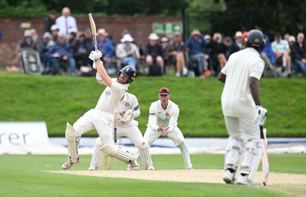 Ben Compton heaves the ball leg side, Lancashire vs Kent, County Championship, Division Two, Blackpool, June 22, 2025