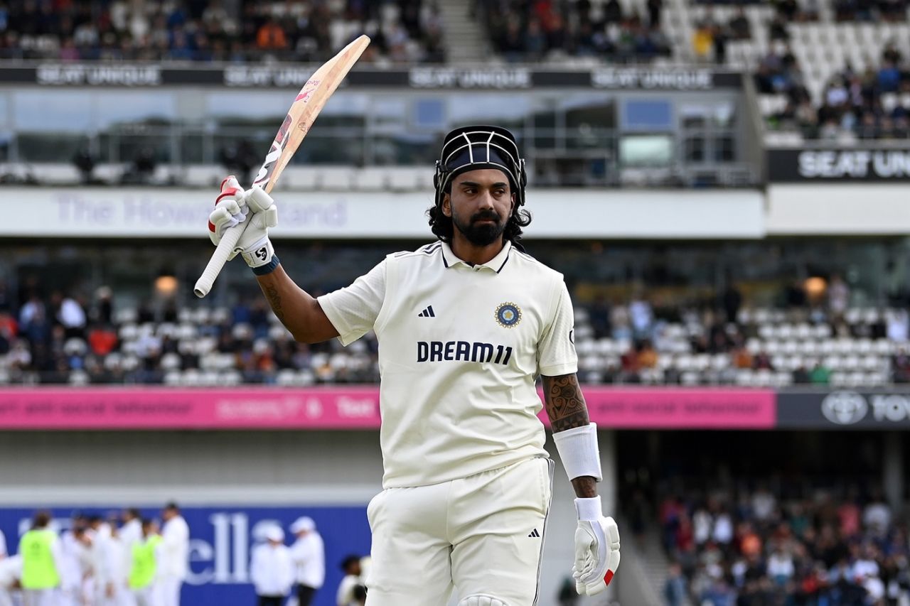 KL Rahul walked back to a warm applause from the Headingley crowd, England vs India, 1st Test, Leeds, 4th day, June 23, 2025