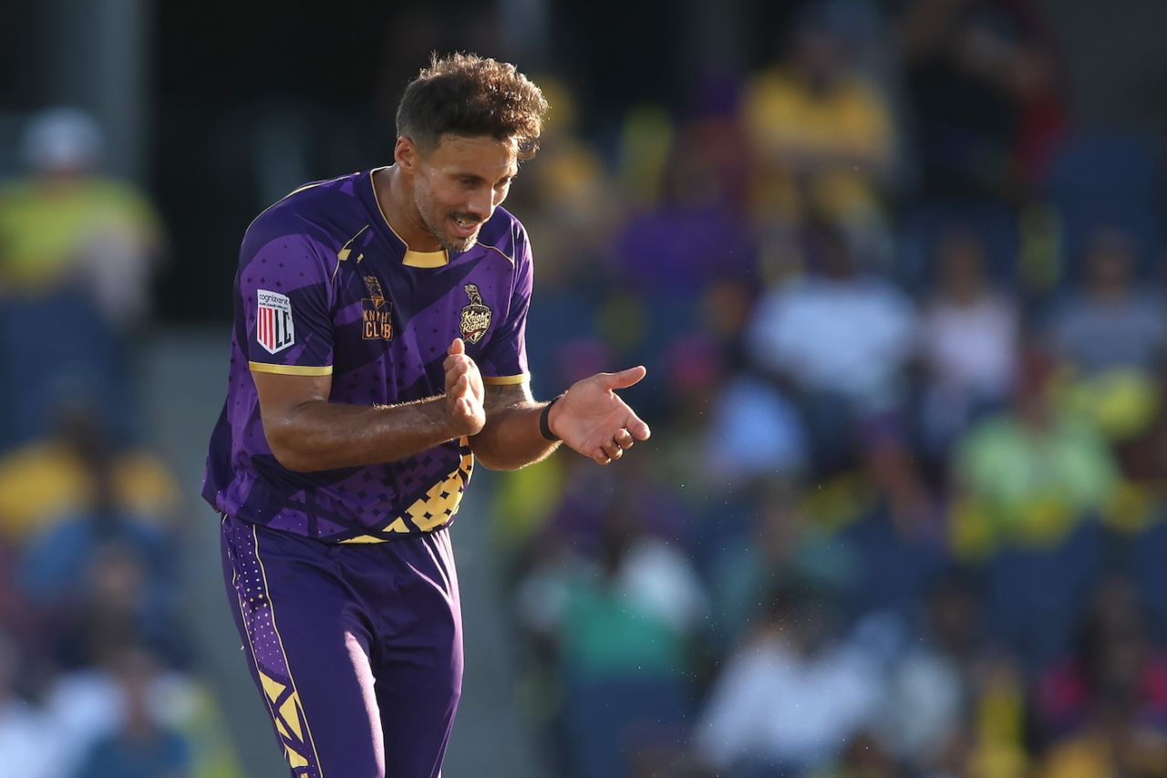 Shadley van Schalkwyk had three wickets by the fourth over of the innings, Texas Super Kings vs Los Angeles Knight Riders, MLC 2025, Dallas, June 24, 2025