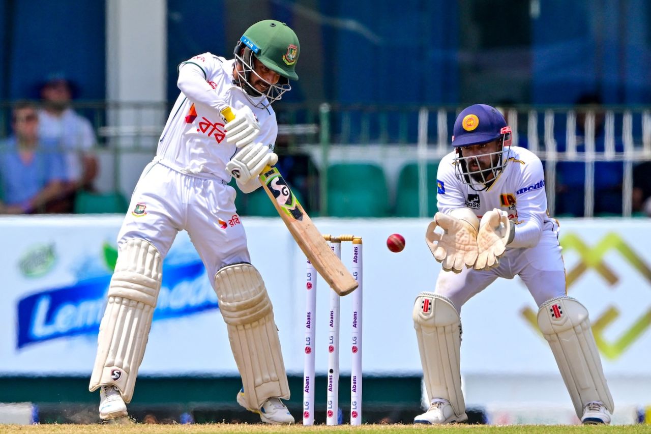 Mominul Haque works the ball off the back foot, Sri Lanka vs Bangladesh, 2nd Test, Day 1, Colombo, June 25, 2025