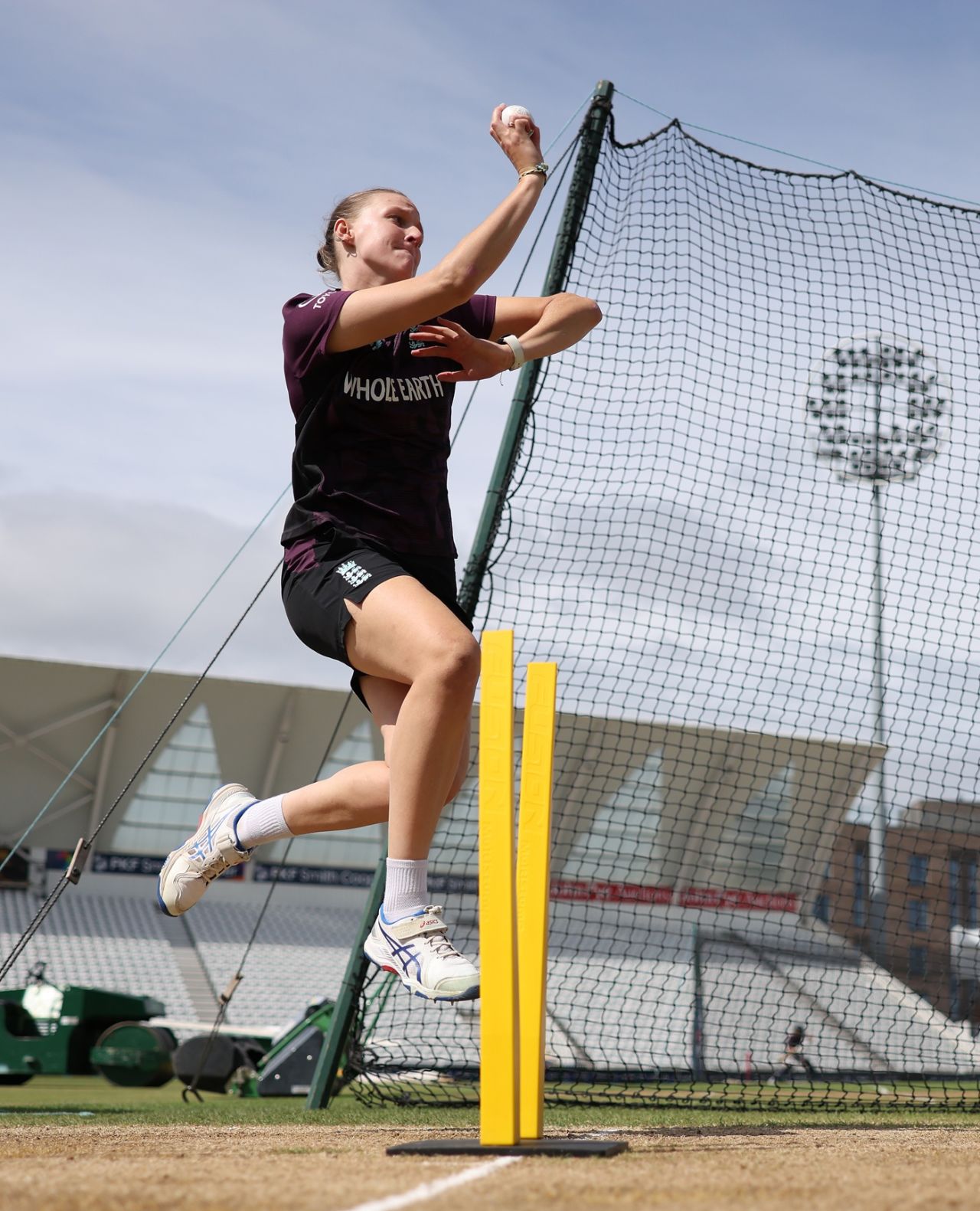 Lauren Filer in her delivery stride, Nottingham, June 27, 2025
