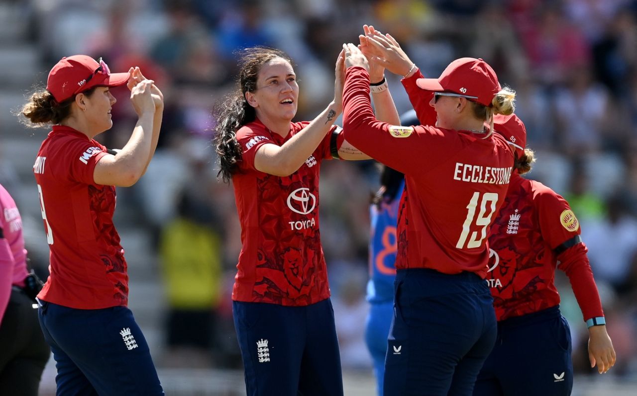Em Arlott broke the 77-run opening stand, England vs India, 1st Women's T20I, Nottingham, June 28, 2025