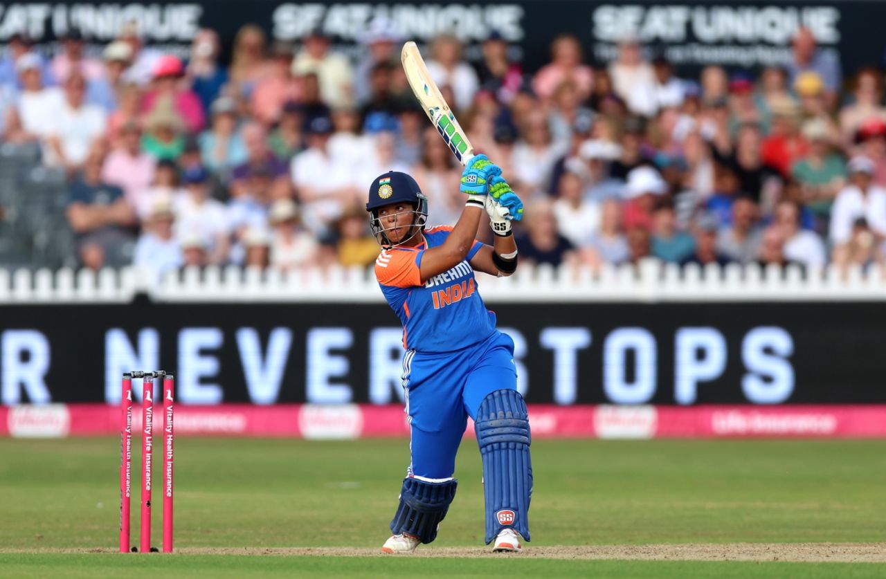 Richa Ghosh provided impetus at the death, England vs India, 2nd Women's T20I, Bristol, July 1, 2025