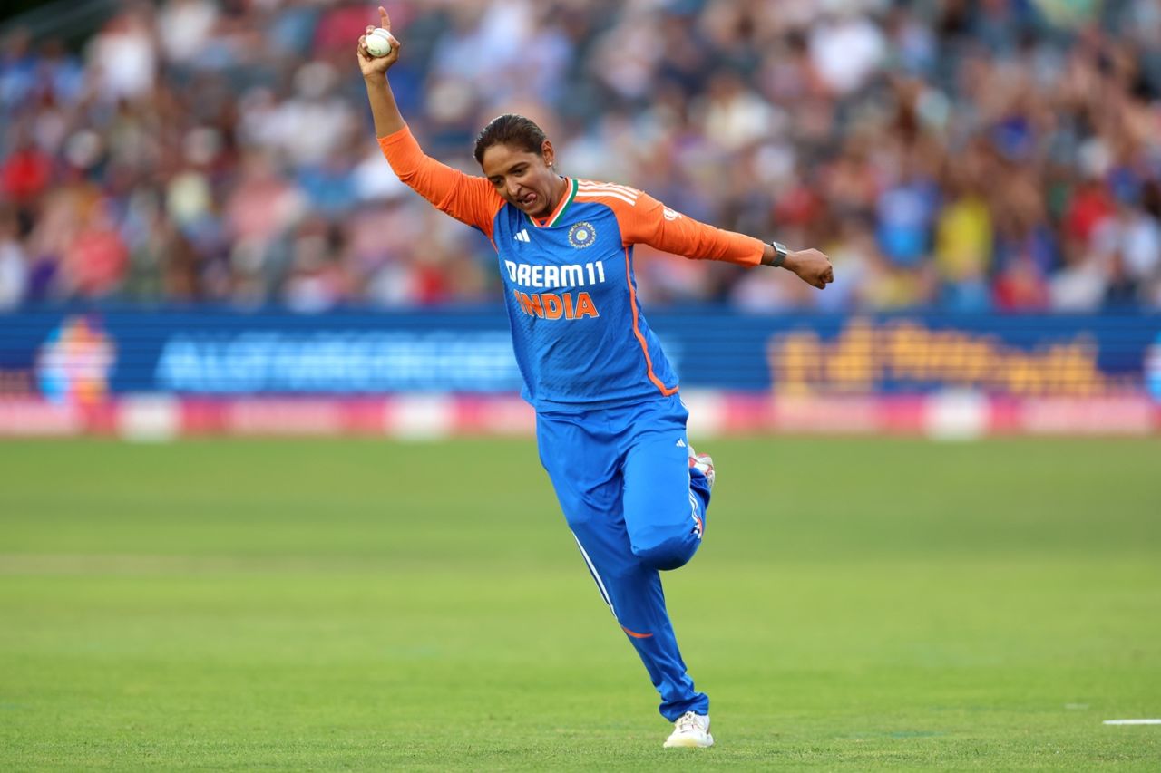 The importance of Nat Sciver-Brunt's wicket is not lost on Harmanpreet Kaur, England vs India, 2nd Women's T20I, Bristol, July 1, 2025