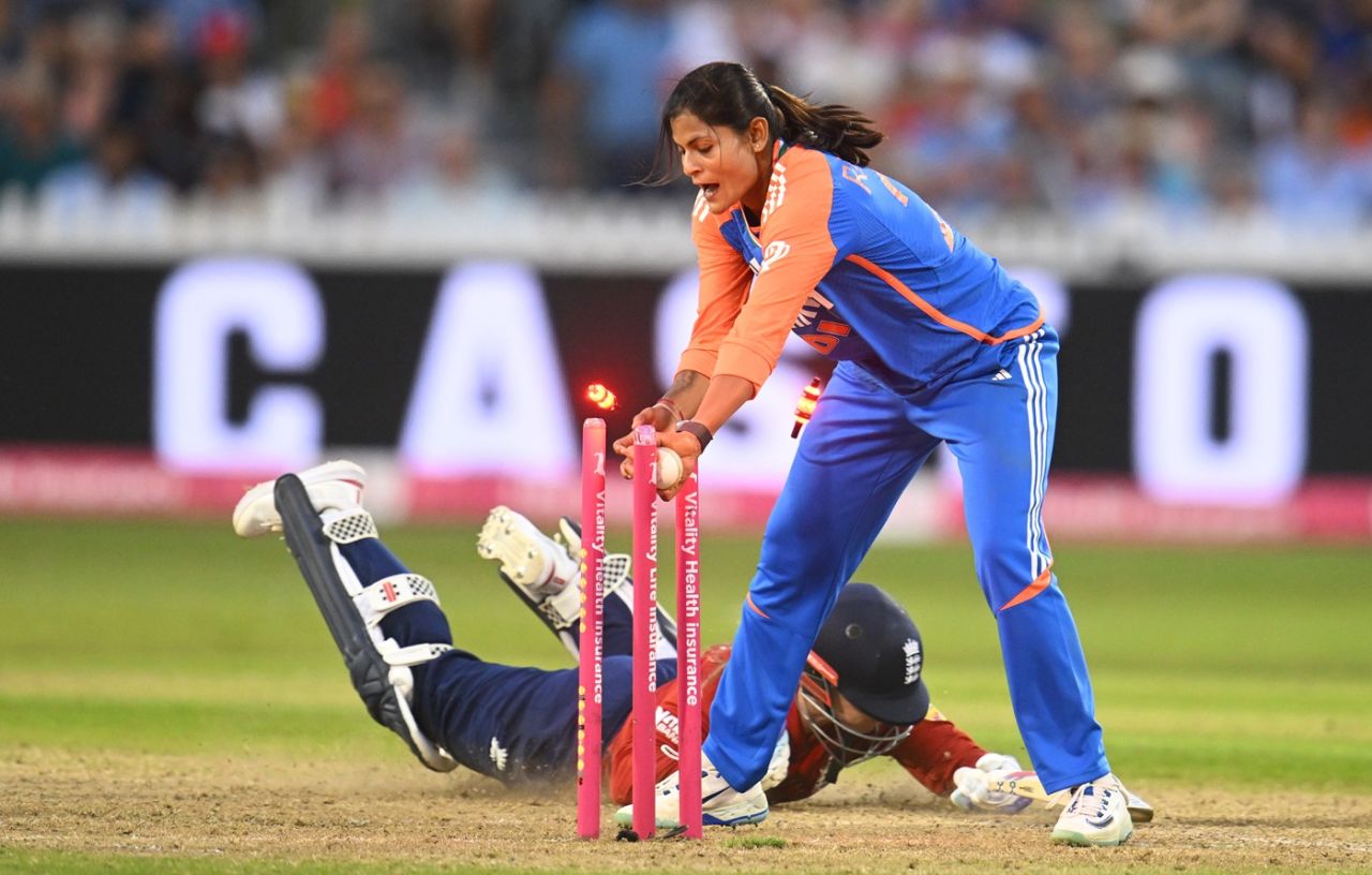 There were three run-outs in the England innings, England vs India, 2nd Women's T20I, Bristol, July 1, 2025