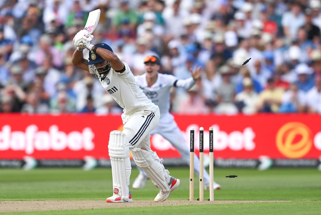 Nitish Kumar Reddy was bowled trying to leave the ball, England vs India, 2nd Test, Birmingham, Day 2, July 2, 2025