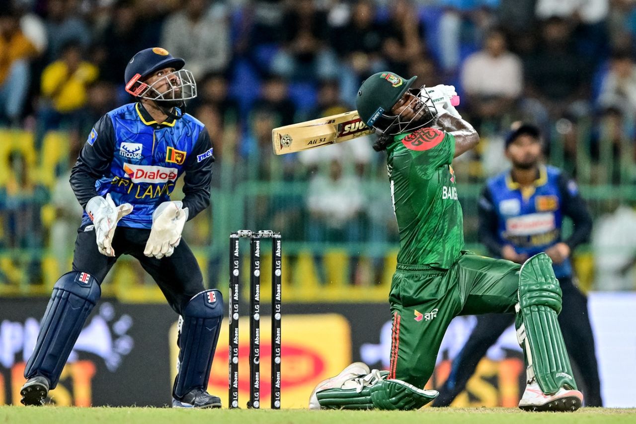 Jaker Ali slog sweeps the ball, Sri Lanka vs Bangladesh, 1st ODI, Colombo (RPS), July 2, 2025