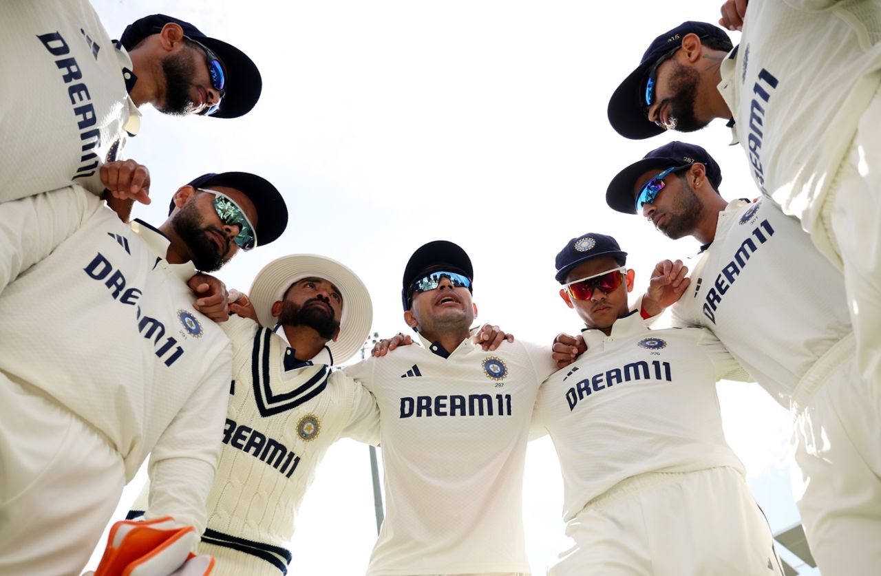 Shubman Gill leads the pep talk on third morning, England vs India, 2nd Test, Birmingham, 3rd day, July 4, 2025