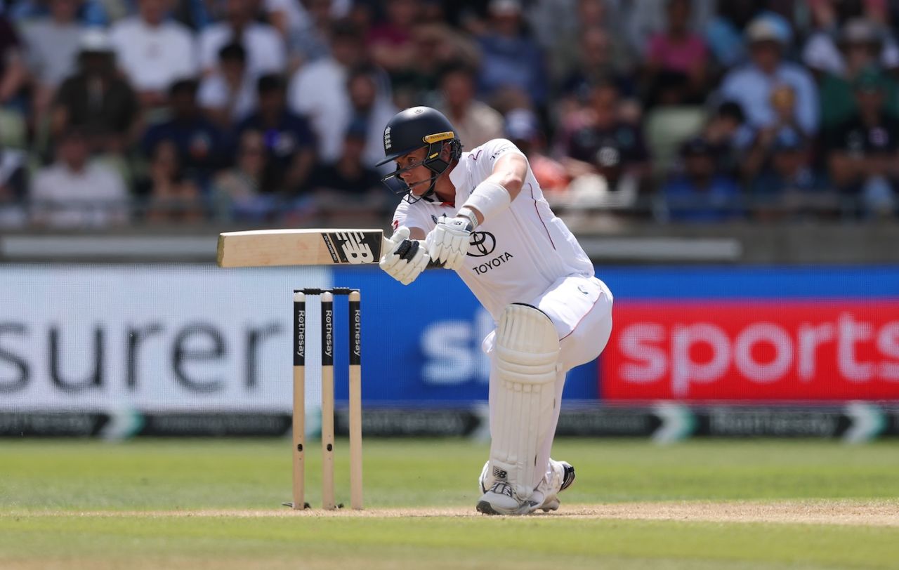 Jamie Smith gets down on one knee to drive the ball, England vs India, 2nd Test, Edgbaston, 3rd day, July 4, 2025