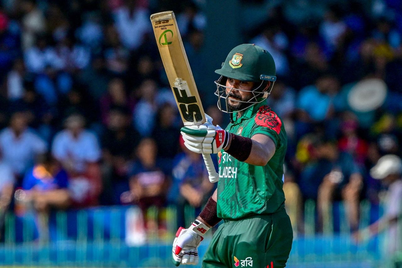 Parvez Hossain Emon brings up his fifty, Sri Lanka vs Bangladesh, 2nd ODI, Colombo, July 5, 2025