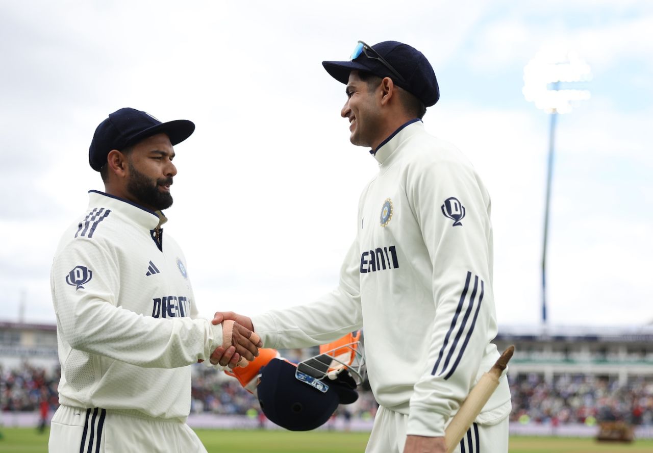 Shubman Gill shakes hands with Rishabh Pant after the win, England vs India, 2nd Test, 5th day, Birmingham, July 6, 2025