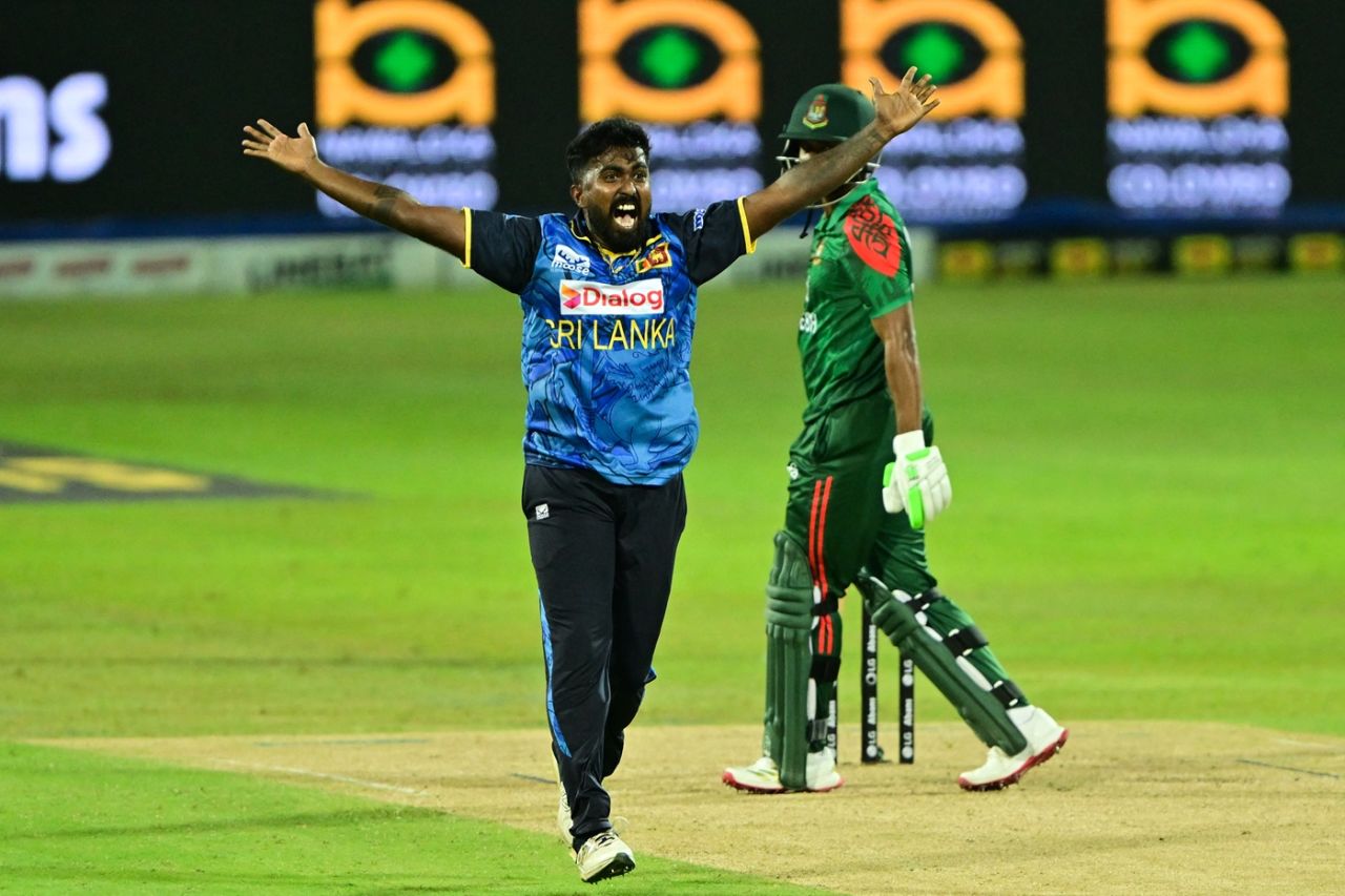 Asitha Fernando returned 3 for 33 in his seven overs, Sri Lanka vs Bangladesh, 3rd ODI, Pallekele, July 8, 2025