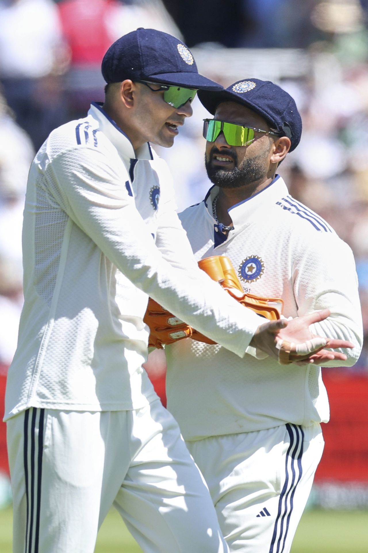 Captain and vice-captain in conversation: Shubman Gill and Rishabh Pant chat, England vs India, 3rd Test, Lord's, London, 1st day, July 10, 2025