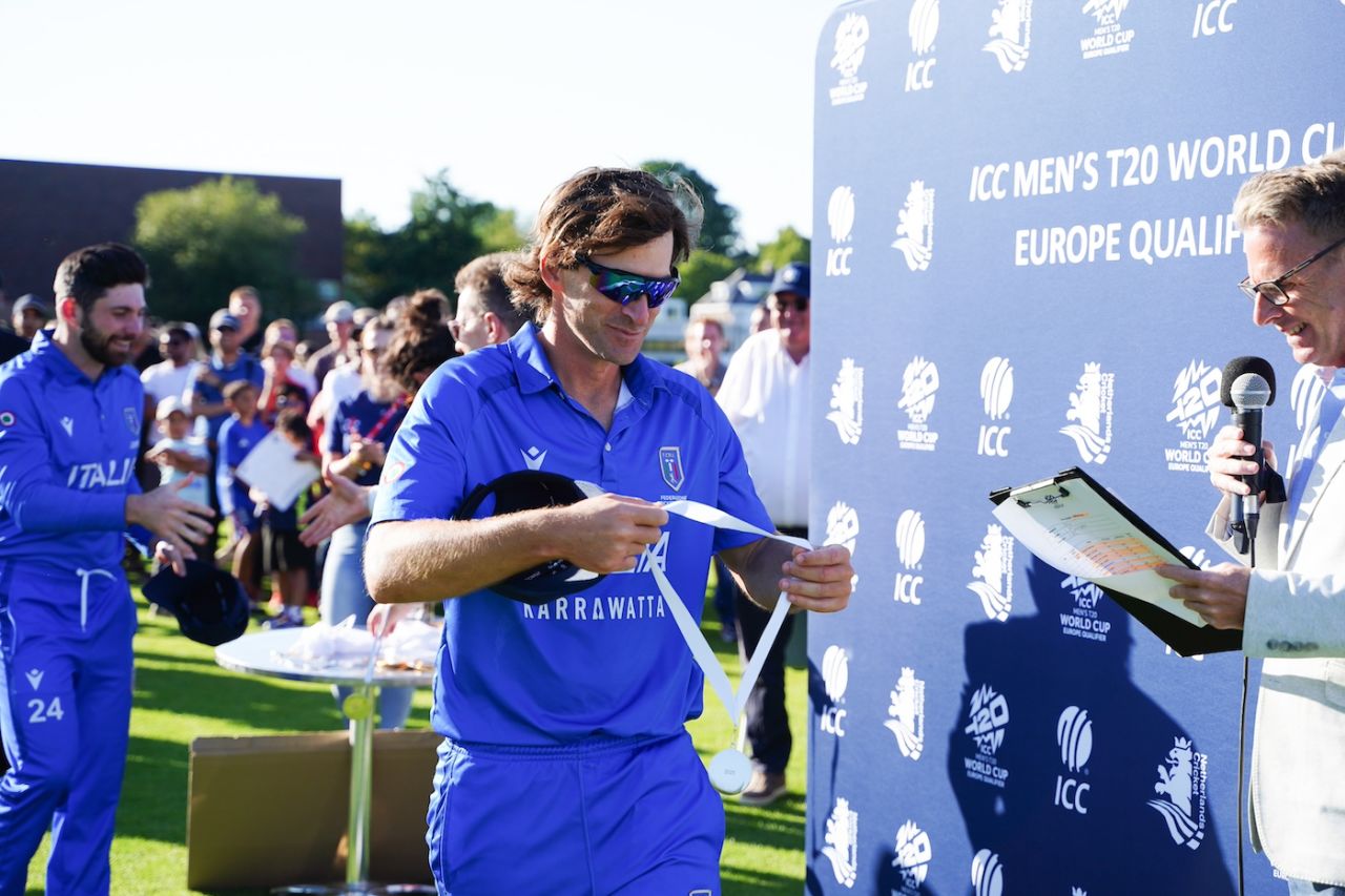 Joe Burns, the Italy captain, admired his medal, Italy vs Netherlands, ICC Men's T20 World Cup Europe Region Final, The Hague, July 11, 2025