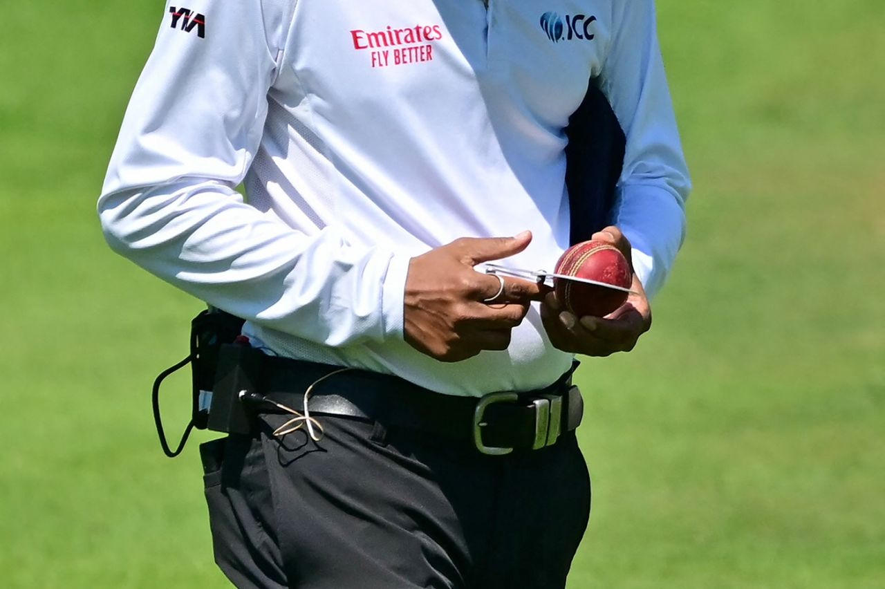 The umpire puts the ball through the ring, England vs India, 3rd Test, Lord's, London, 2nd day, July 11, 2025