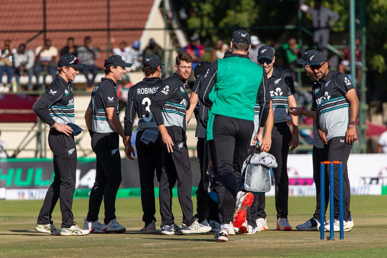 Mitchell Santner celebrates a wicket with his team-mates, New Zealand vs South Africa, Harare, July 16, 2025