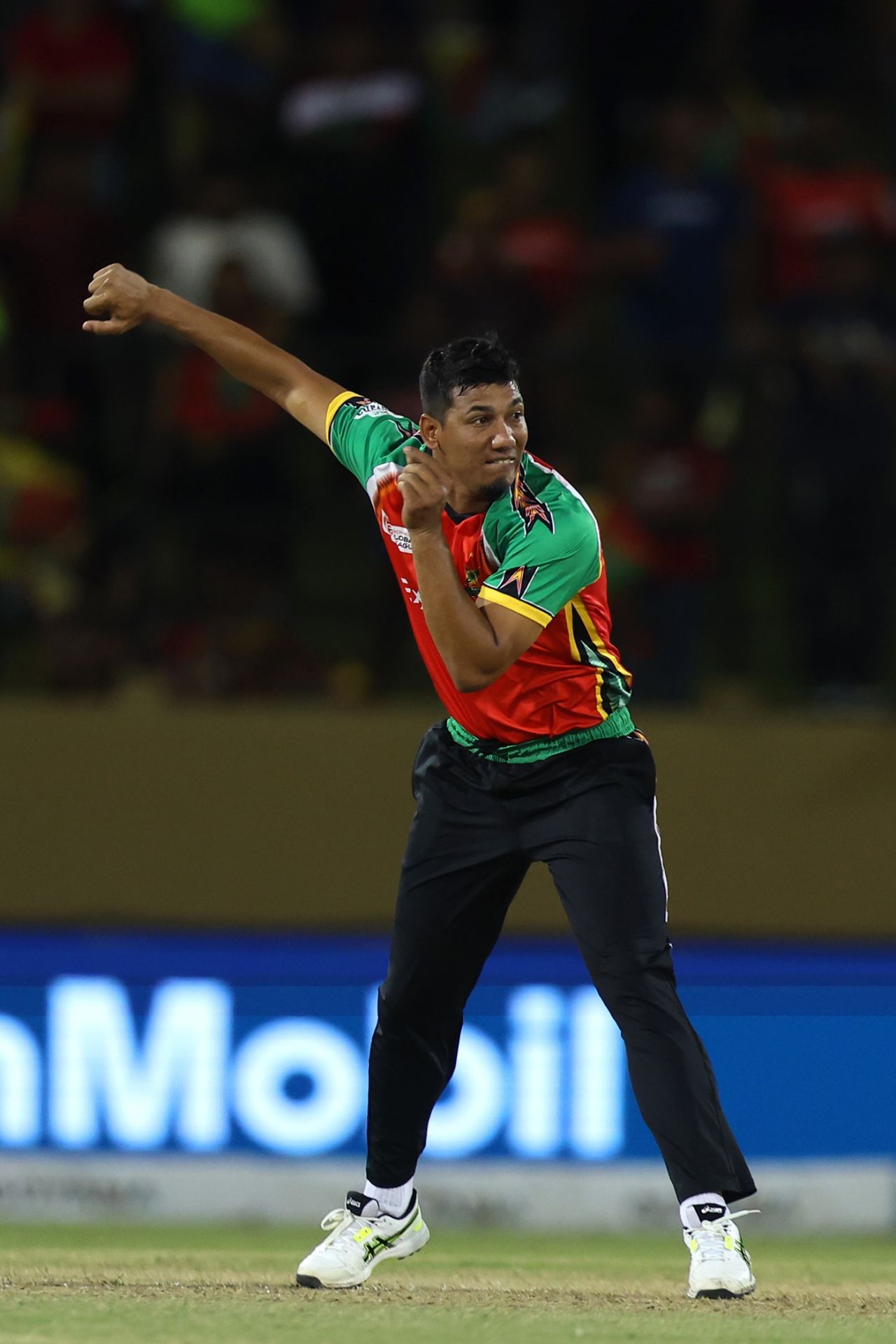 Gudakesh Motie bagged 3 for 9, Guyana Amazon Warriors vs Hobart Hurricanes, GSL, Providence, July 16, 2025