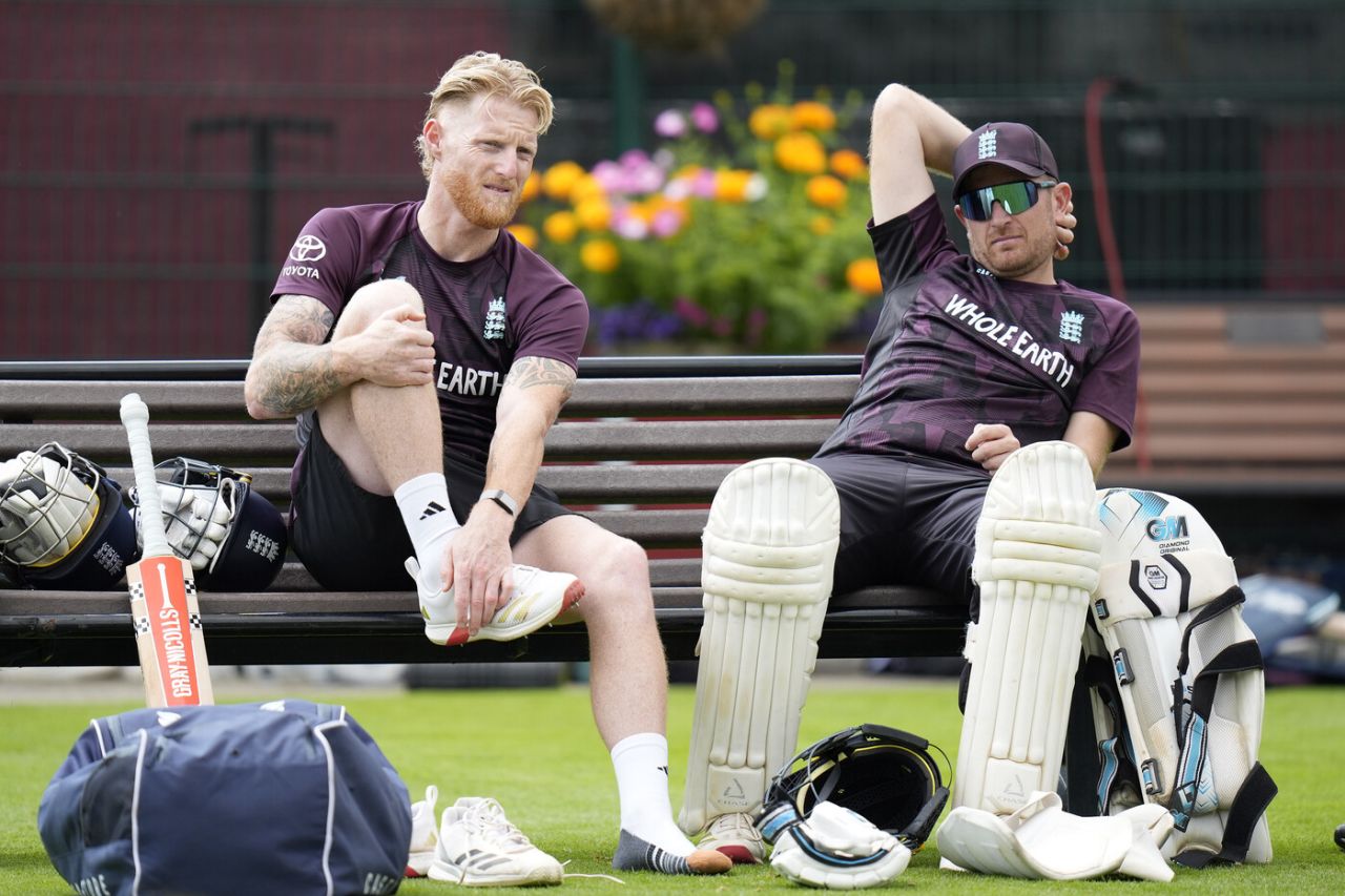 Ben Stokes and Liam Dawson take a breather during training, England vs India, 4th Test, Emirates Old Trafford, July 21, 2025