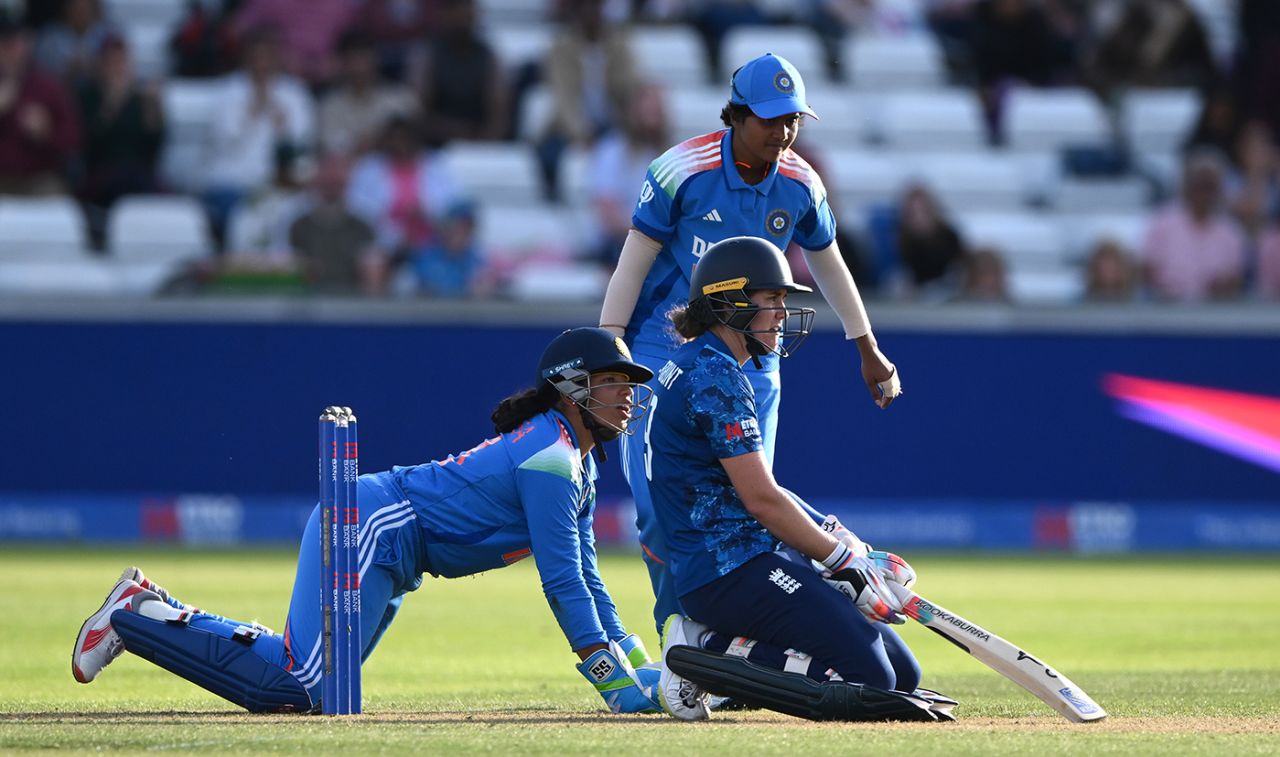 Nat Sciver-Brunt was given out caught behind on review, England vs India, 3rd women's ODI, Durham, July 22, 2025