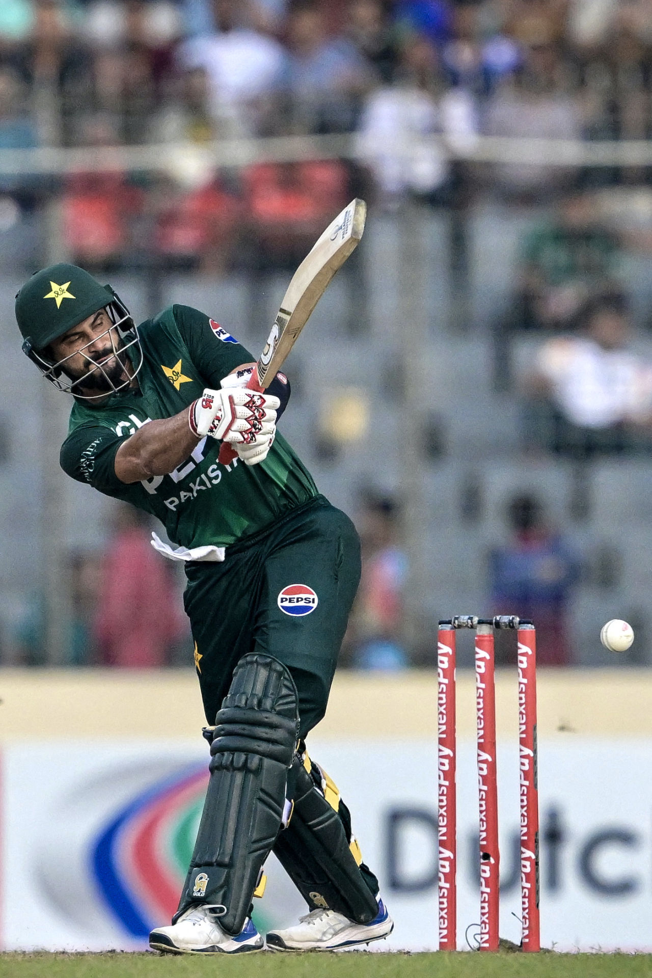 Sahibzada Farhan hit three sixes in the space of six balls, Bangladesh vs Pakistan, 3rd T20I, Mirpur, July 24, 2025