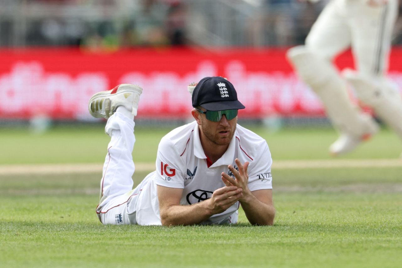 Liam Dawson dropped Shubman Gill at backward point, England vs India, 4th Test, Manchester, 4th day, July 26, 2025