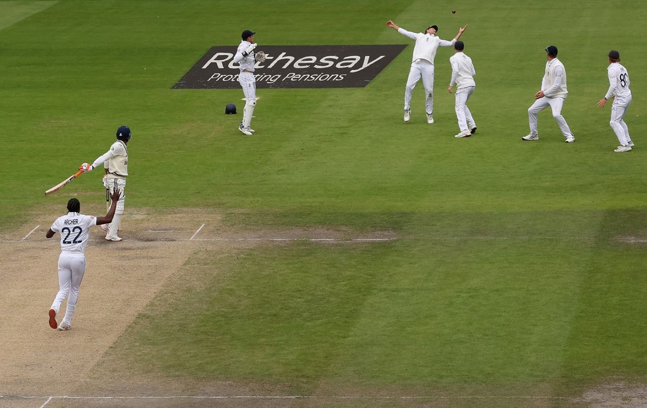Joe Root dropped Ravindra Jadeja off Jofra Archer, England vs India, 4th Test, Manchester, 5th day, July 27, 2025