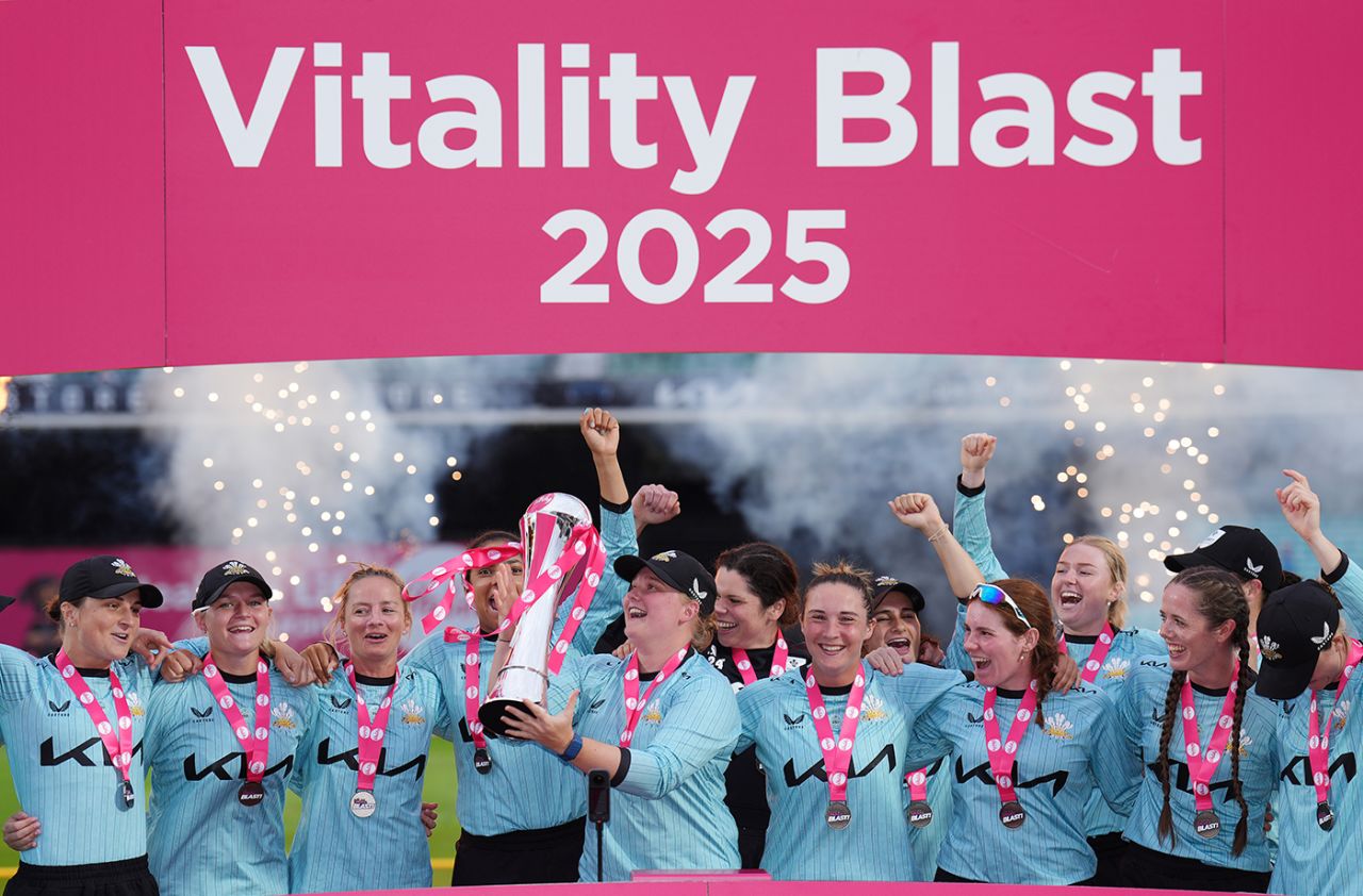 Bryony Smith holds the Blast trophy aloft, Surrey vs Birmingham, Women's T20 Blast final, The Oval, July 27, 2023