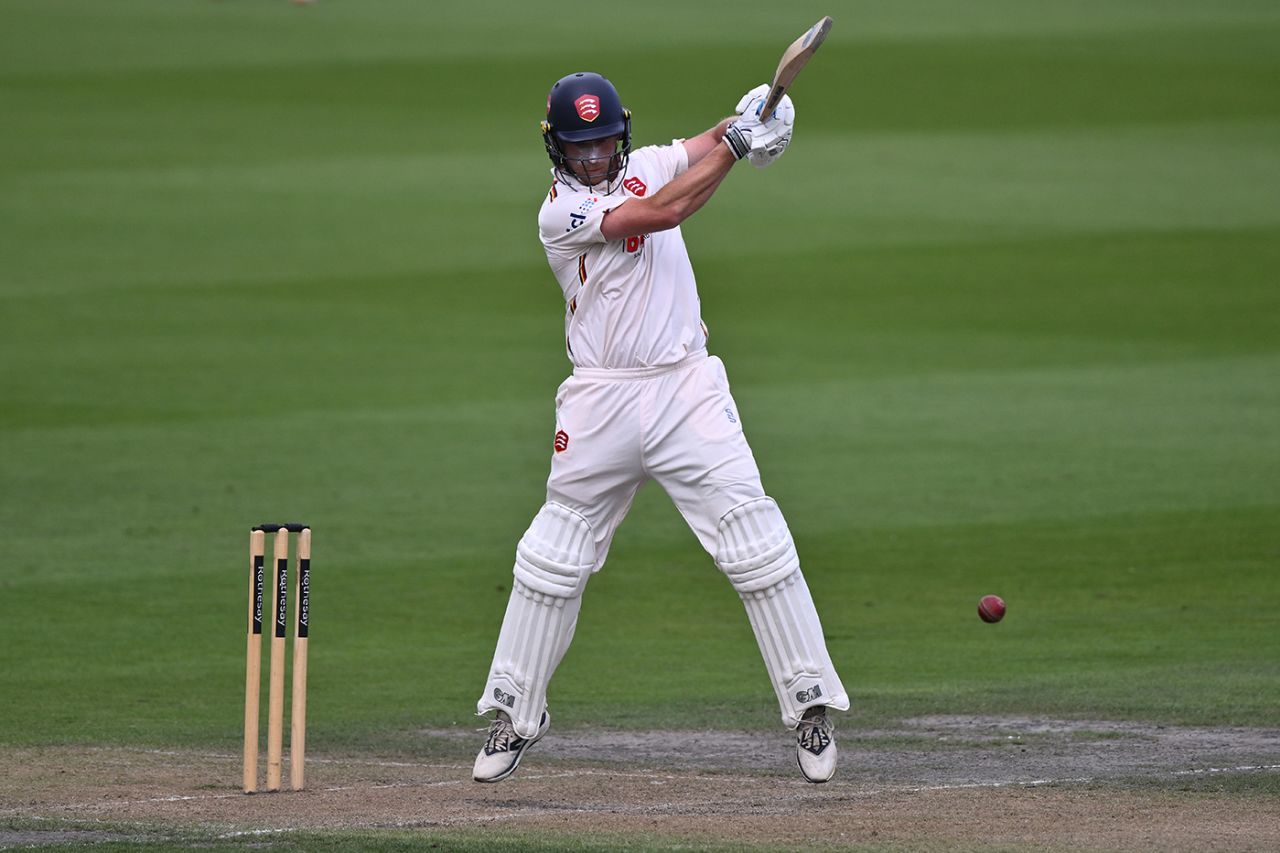 Tom Westley cuts in front of square, Sussex vs Essex, County Championship, Division One, Hove, July 22, 2025