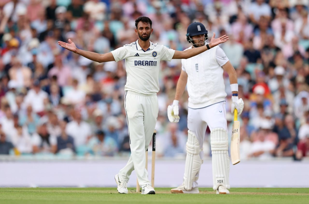 Prasidh Krishna celebrates after dismissing Jamie Overton, England vs India, 5th Test, 2nd day, The Oval, August 1, 2025