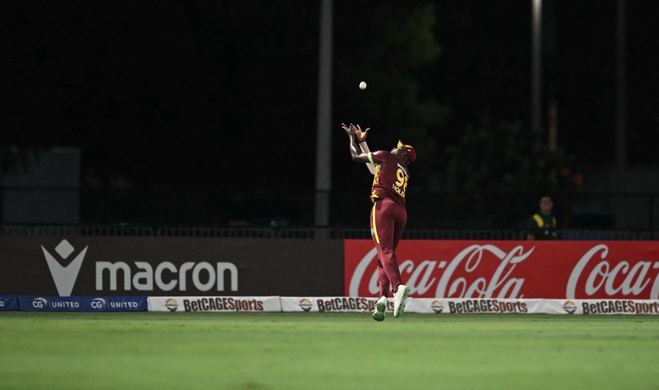 Jason Holder took a sharp catch to remove Mohammad Haris, West Indies vs Pakistan, 2nd T20I, Lauderhill, August 2, 2025