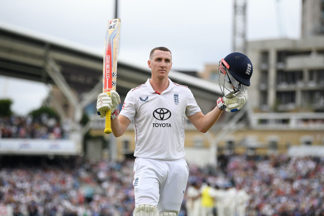 Harry Brook walks back after making his maiden fourth-innings hundred, England vs India, 5th Test, The Oval, 4th day, August 3, 2025