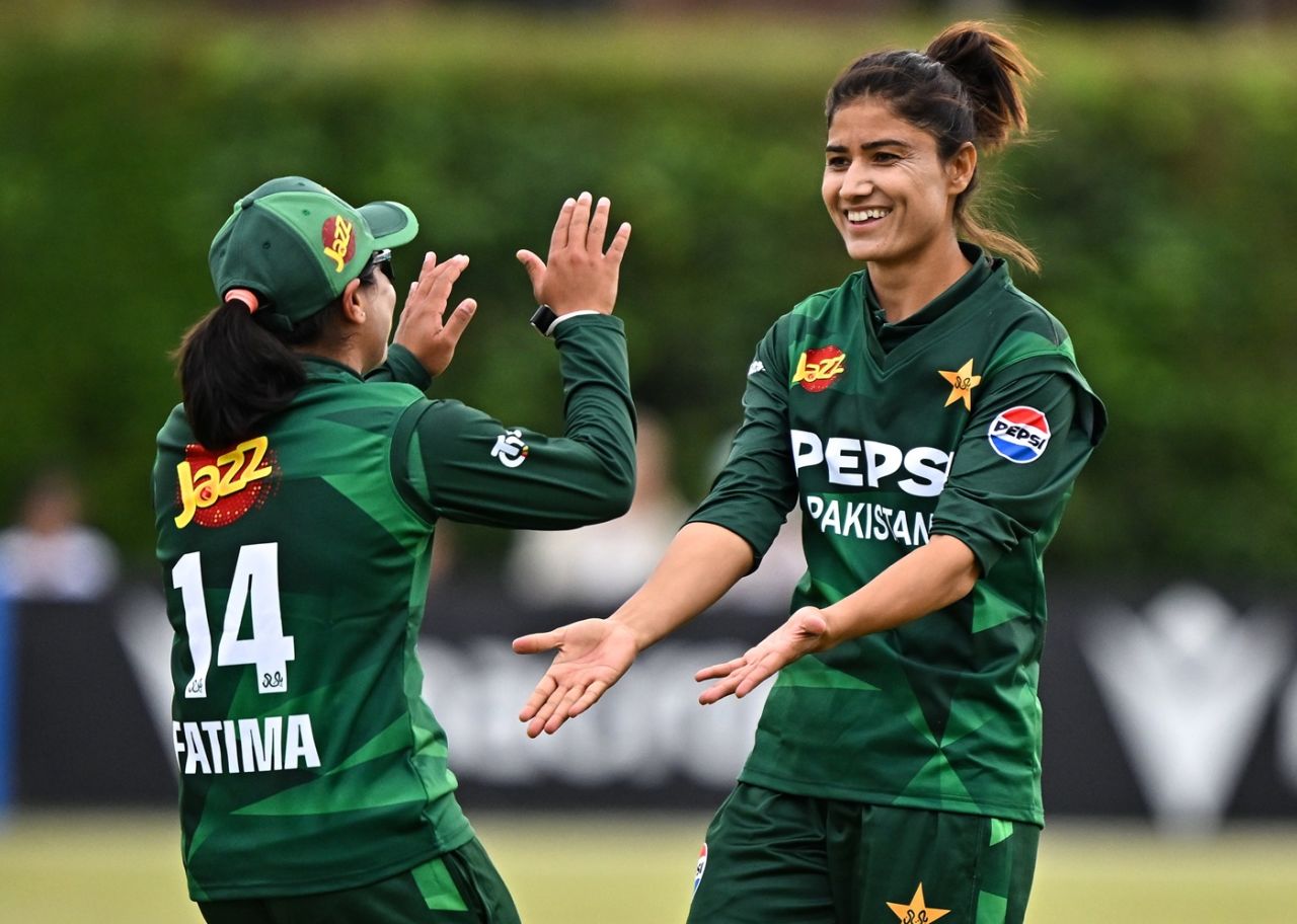 Diana Baig celebrates a wicket, Ireland vs Pakistan, 1st Women's T20I, Dublin, August 6, 2025