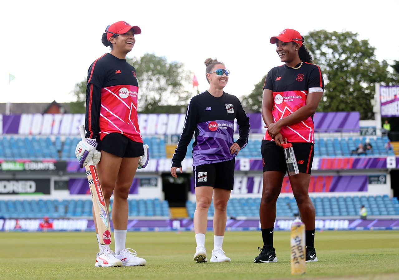 Sophia Dunkley, Linsey Smith and Hayley Matthews were all smiles before play, Northern Superchargers vs Welsh Fire, Women's Hundred, Headingley, August 7, 2025