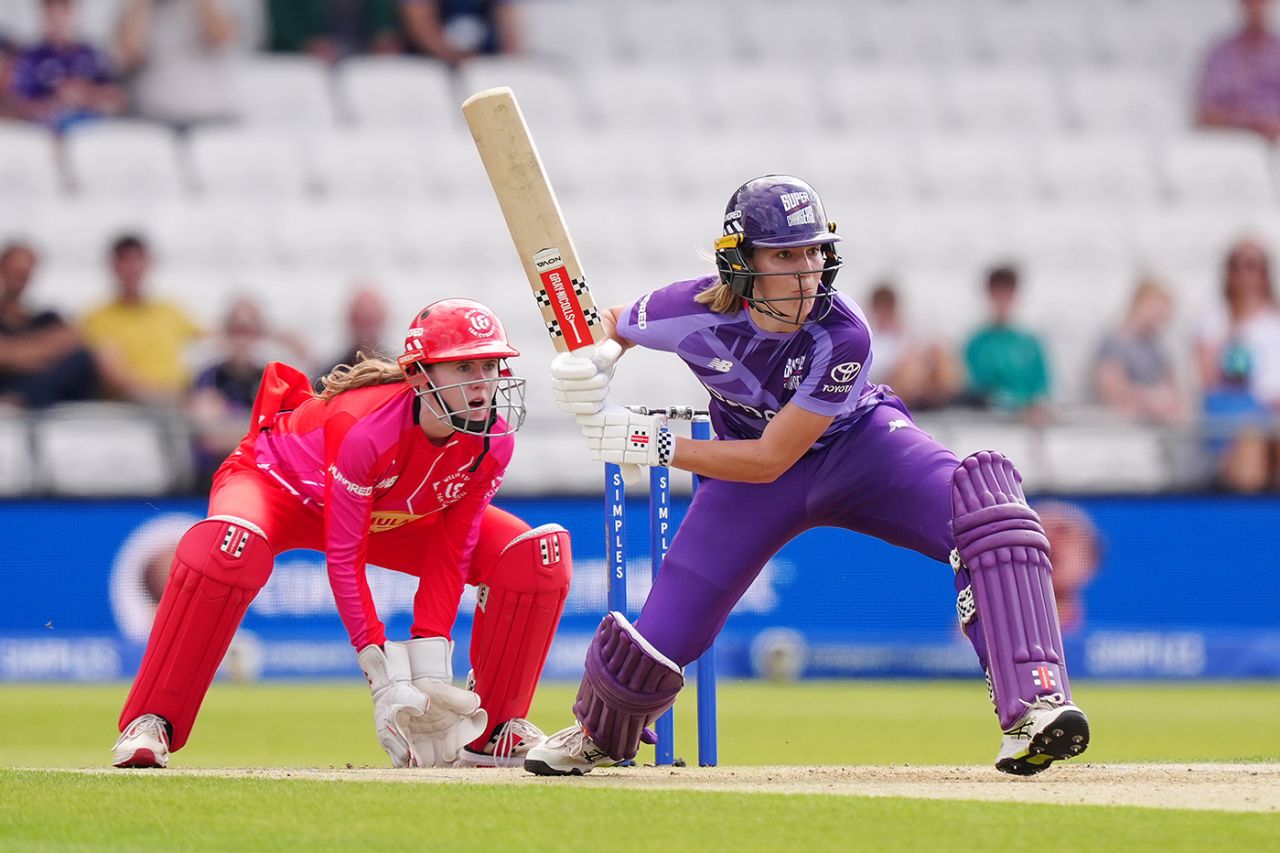 Annabel Sutherland looks to get forward, Northern Superchargers vs Welsh Fire, Women's Hundred, Headingley, August 7, 2025
