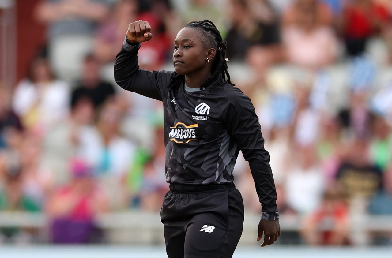 Deandra Dottin celebrates the wicket of Charli Knott, Manchester Originals vs London Spirit, Women's Hundred, Old Trafford, August 11, 2025