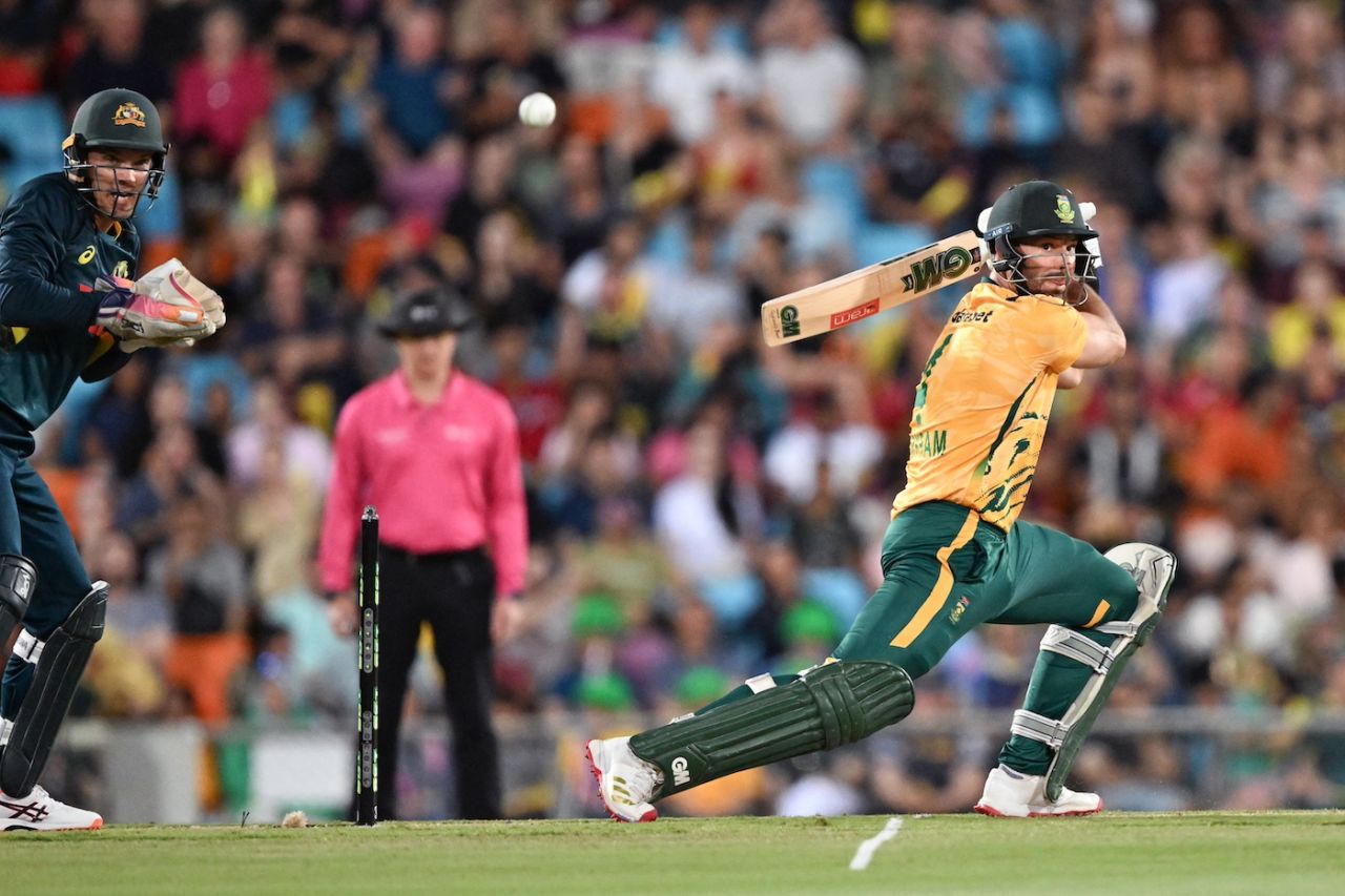 Aiden Markram cuts the ball during his brisk start, Australia vs South Africa, 2nd T20I, Darwin, August 12, 2025