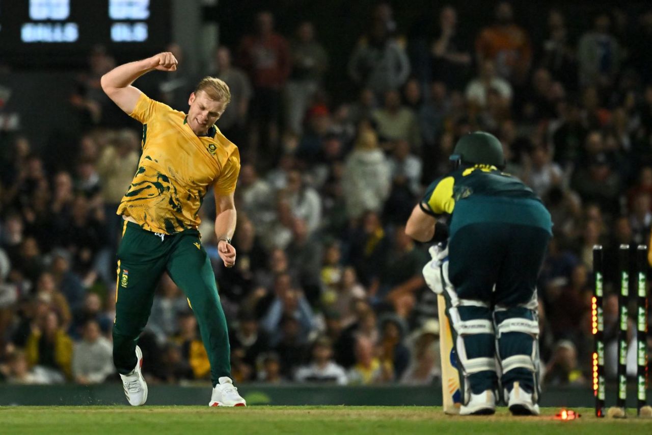 Corbin Bosch bowled Josh Inglis first ball, Australia vs South Africa, 3rd T20I, Cairns, August 16, 2025