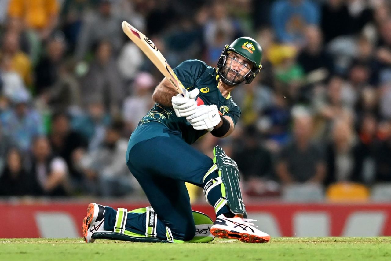 Glenn Maxwell reverse sweeps over short third, Australia vs South Africa, 3rd T20I, Cairns, August 16, 2025