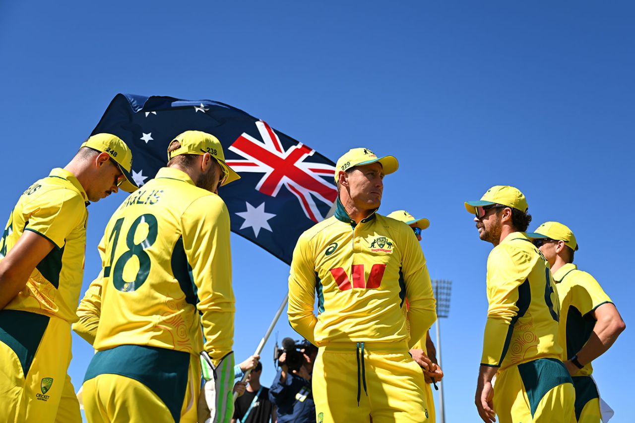 Australia prepare to take the field in Cairns, Australia vs South Africa, 1st ODI, Cairns, August 19, 2025