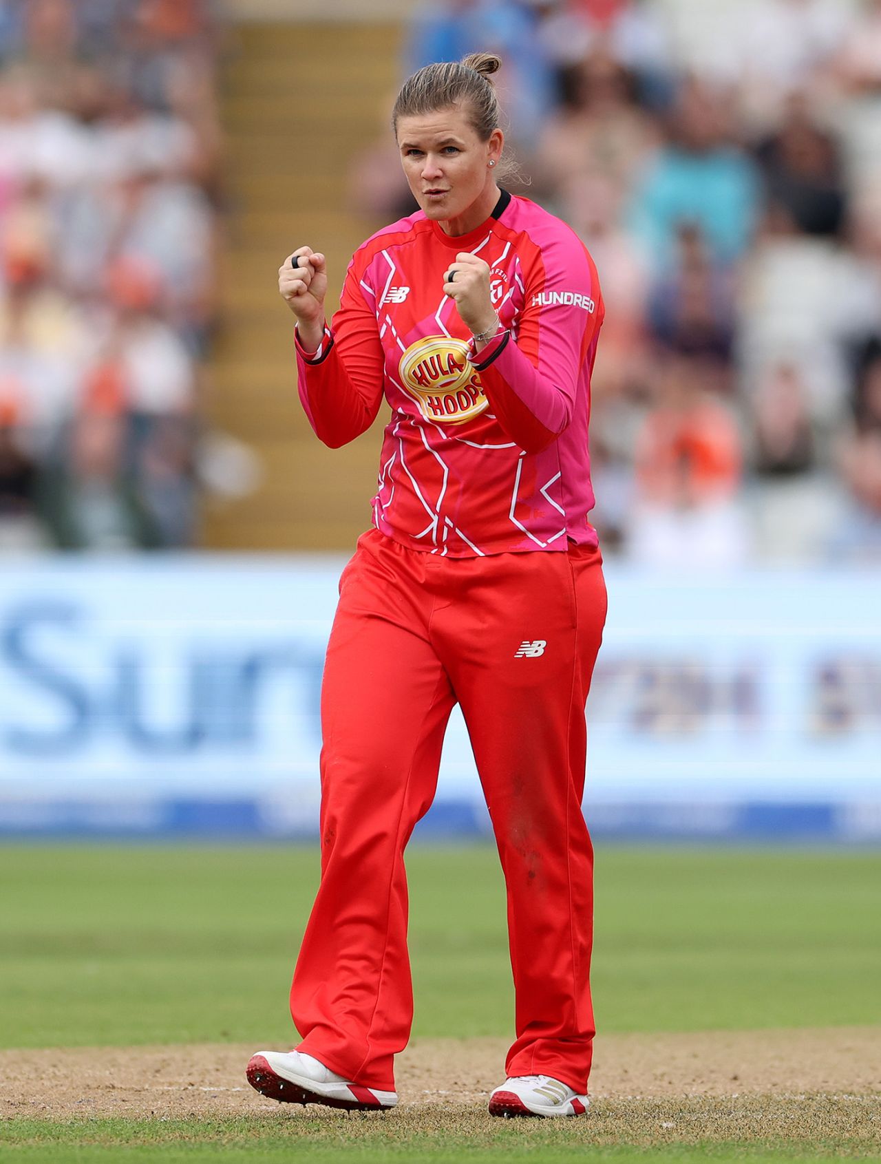 Jess Jonassen starred with bat and ball in Welsh Fire's first win of the season, Women's Hundred, Birmingham Phoenix vs Welsh Fire, Edgbaston, August 22, 2025