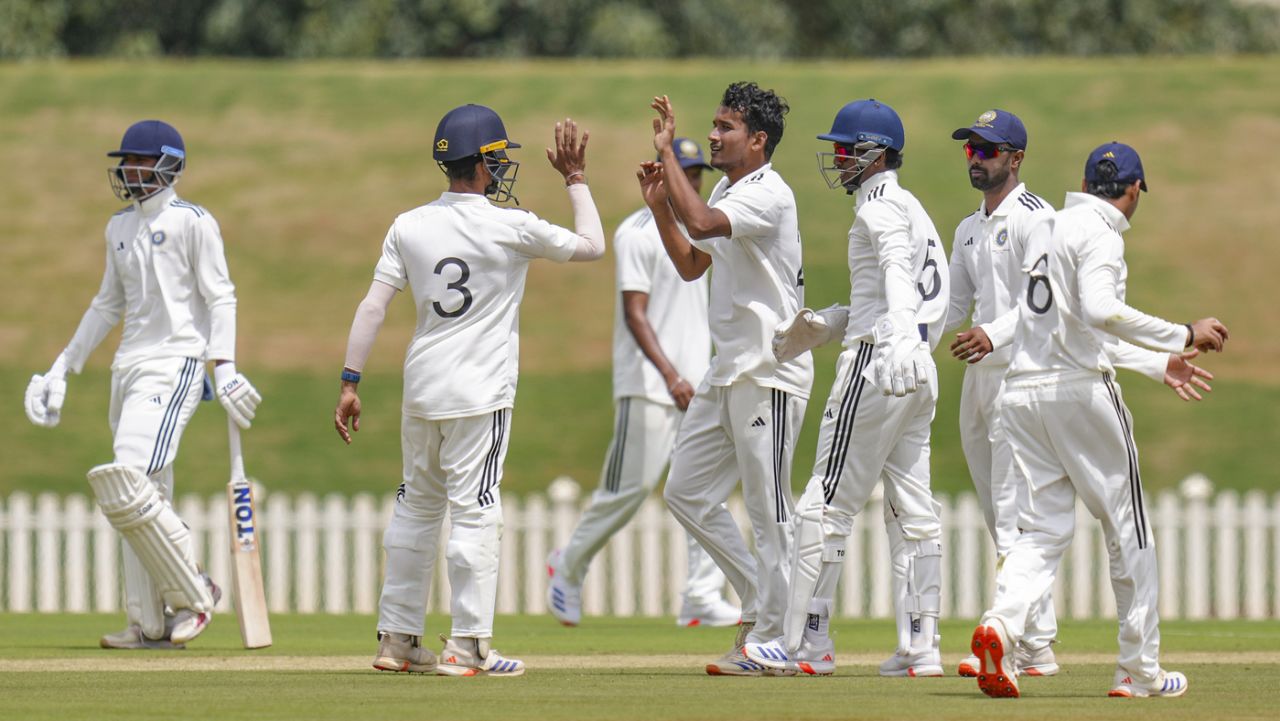 Manishi celebrates another wicket for his team, North Zone vs East Zone, day 1, Bengaluru, August 28, 2025