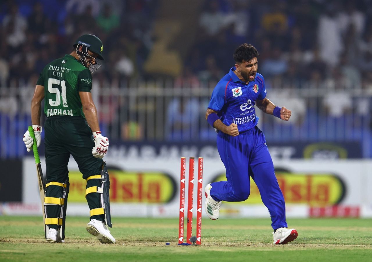 Fazalhaq Farooqi made a mess of Sahibzada Farhan's stumps, Afghanistan vs Pakistan, UAE T20I tri-series, Sharjah, September 2, 2025